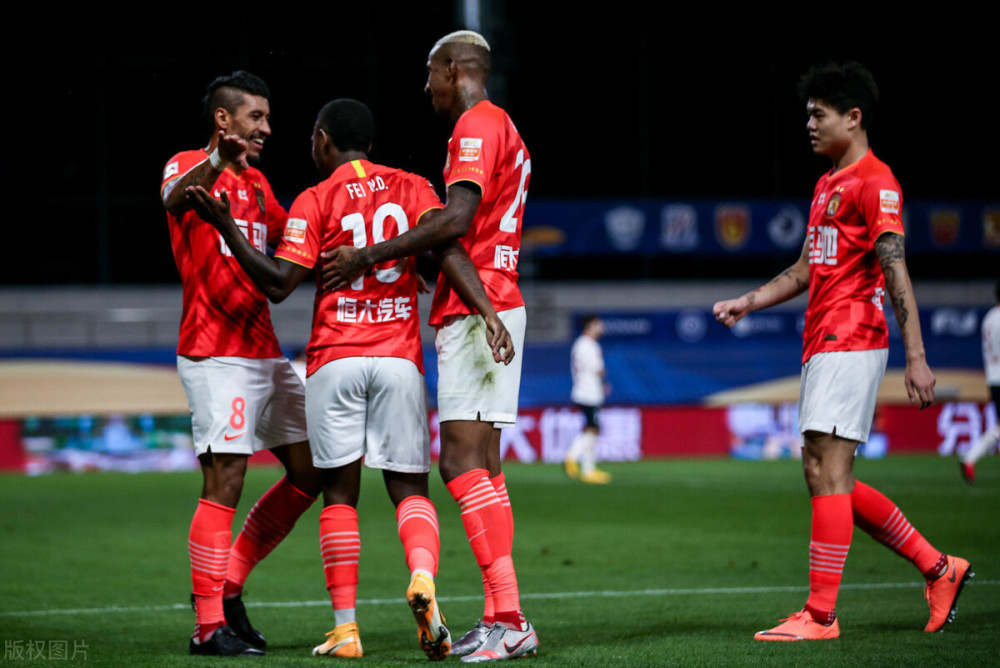 九游会平台- 今晚拉齐奥更衣室发声：荷甲节点到来；态度坚定；球队文化被再次提及